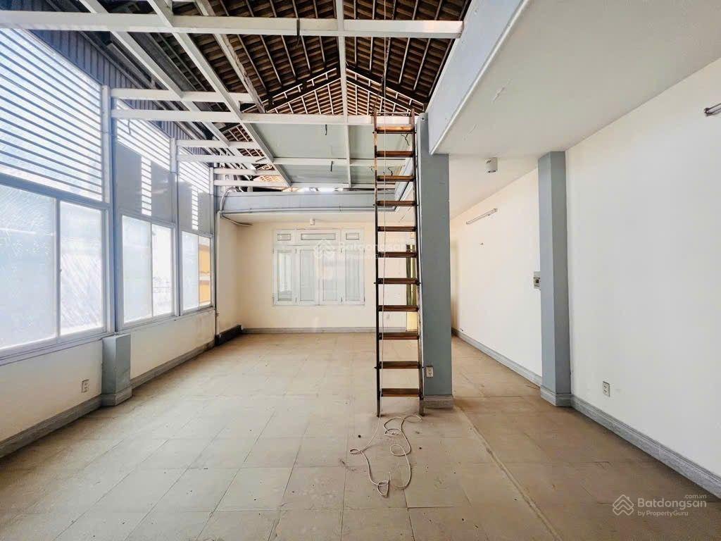 Nhà 4 tầng 5.6x33m  190m2  sổ vuông đẹp  hẻm xe hơi tránh 8m  thống nhất phường 15 gò vấp