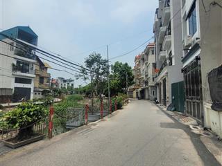 Bán nhà riêng tại văn tiến dũng, 8,2 tỷ, 41m2, đẹp, nhiều tiện ích, chính chủ
