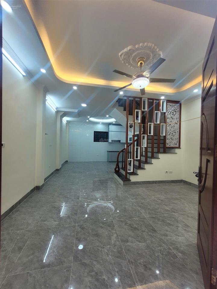 Bán nhà riêng tại văn tiến dũng, 8,2 tỷ, 41m2, đẹp, nhiều tiện ích, chính chủ