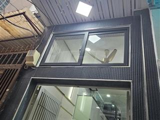 Q1, nhà 6 tầng khu phố tây bùi viện, hẻm trước nhà 2m5, dt 17 m , nhà mới 100%, full nội thất
