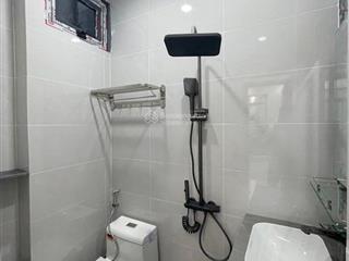 Q4, hẻm 3m thẳng trục, cách mt đoàn văn bơ 50m( ngay cầu calmette sát q1), nhà mới 4 tầng, 23,5 m²