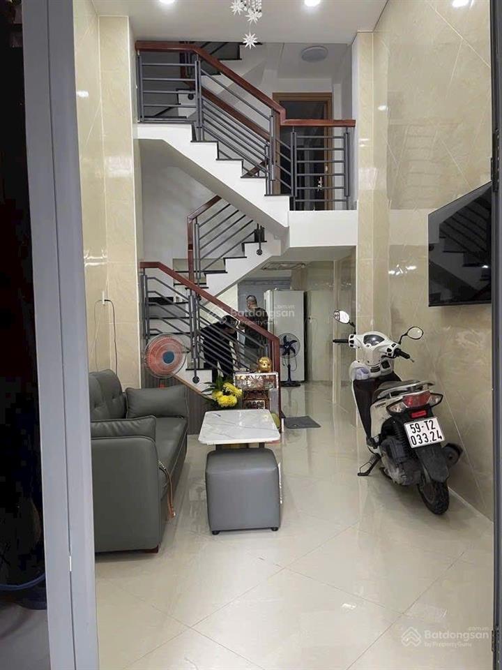Q1, 50m ra mt nguyễn văn cừ, kqh, 5 tầng, 3 x11, nhà mới ở ngay, full nội thất, 6 tỷ 600