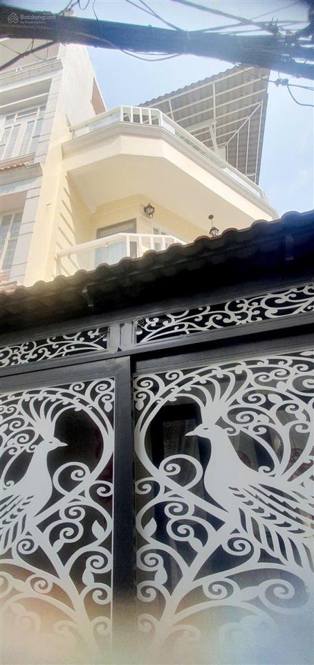 #quận8, cách mt dương bá trạc 80m, lô góc, đã chừa lộ giới, 3m9 x 10m, 3 tầng btct( 3pn, 3wc, có st