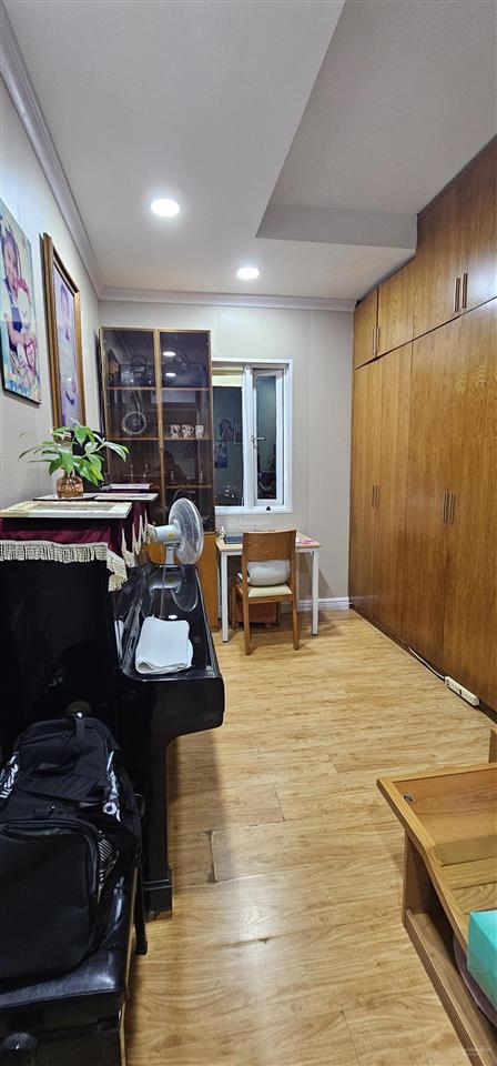 Quận 4, căn hộ cc khánh hội 2  100m²  3pn, 2wc  nội thất cơ bản 7 tỷ 500tr