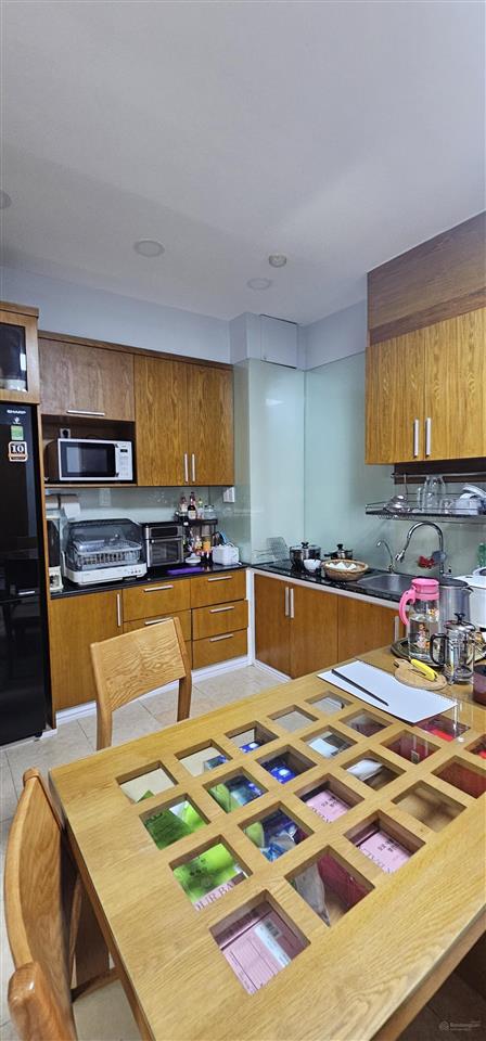 Quận 4, căn hộ cc khánh hội 2  100m²  3pn, 2wc  nội thất cơ bản 7 tỷ 500tr