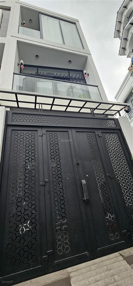 Q4, hẻm 3m đường số 41, 3 tầng btct, 4m2 x 11m. không qh, shr chỉ 5 tỷ 200tr còn tl