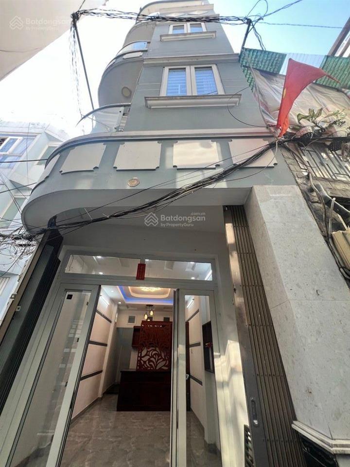 #quận1, cách mt trần đình xu 70m, lô góc 4 tầng btct, 3m2 x 11m( vuông vức). không dính qh