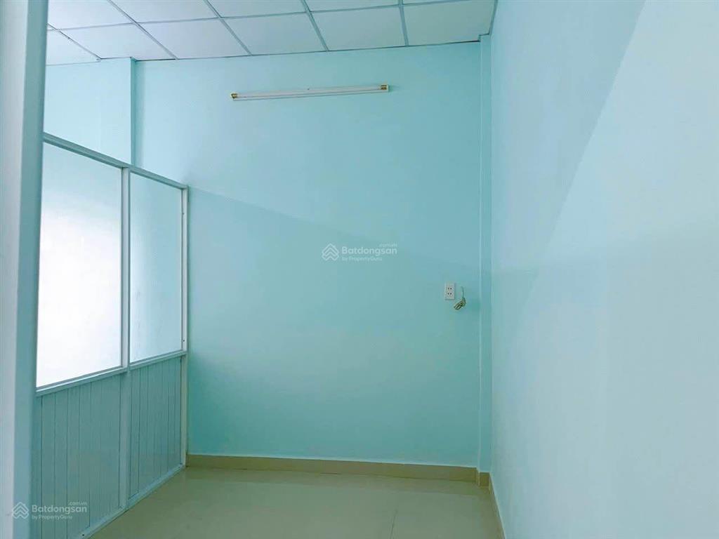 Quận 4, 20m ra mặt tiền hoàng diệu, 29,2m² (4m³ x 5m³, nở hậu 4m8). 1 trệt 1 lầu (hoàn công đủ)