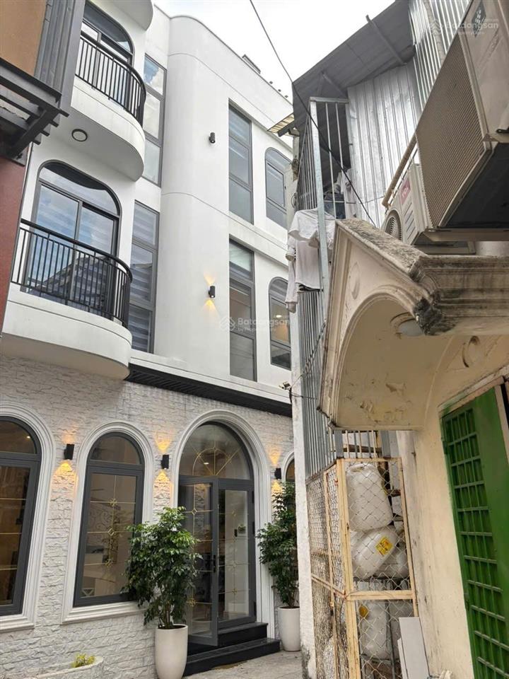 #quận3, mặt tiền thụt trần quốc toản (khu nhà cán bộ)  4 tầng đúc btct (3pn, 4wc)  56,7m²