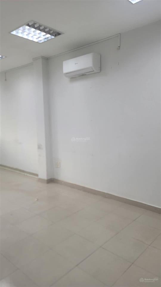 Quận 4, văn phòng cho thuê
 đường nguyễn trường tộ, sau lưng tòa nhà ree tower