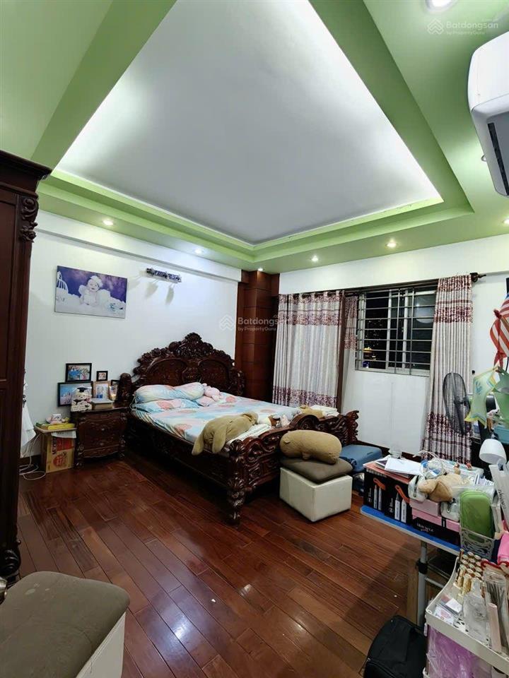 Quận 4, căn hộ chung cư h3 hoàng diệu  71m (5m5 x 14m)  2pn, 1wc. view q1. 5 tỷ 100