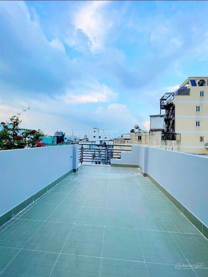 #quận4, nguyễn thần hiến, 100m ra mặt tiền. 5 tầng  31m  6pn chỉ 4 tỷ 500tr