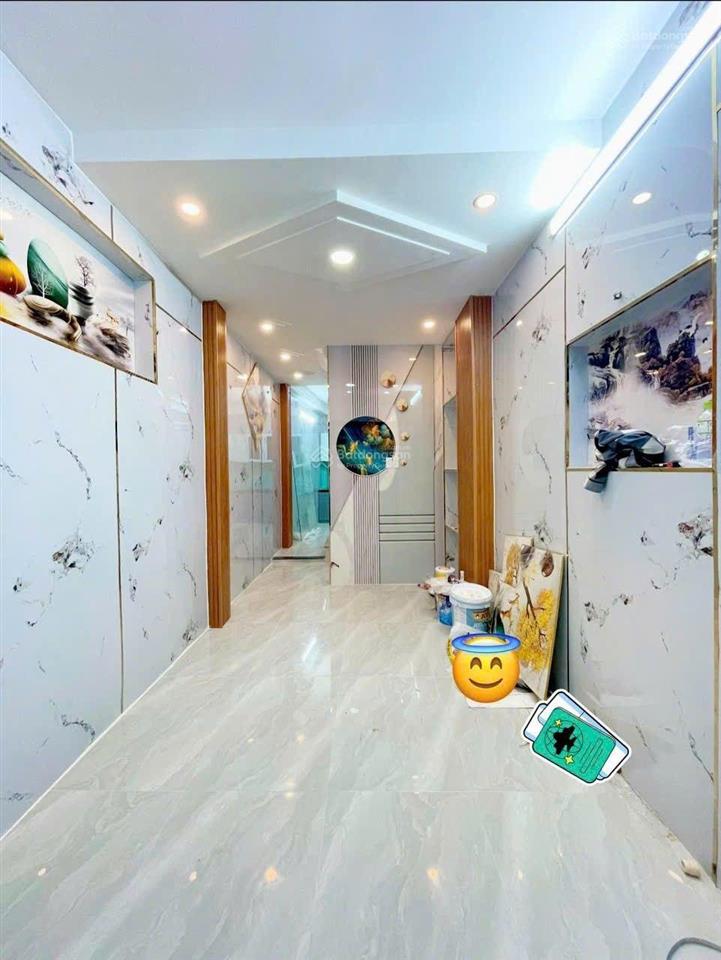 #quận4, nguyễn thần hiến, 100m ra mặt tiền. 5 tầng  31m  6pn chỉ 4 tỷ 500tr
