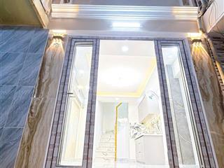 #quận4, 80m ra mặt tiền tôn đản, hẻm trc nhà 3m. nhà mới 3 tầng. 3 tỷ 050
 dt 15,1m( 2m8 x 5m5