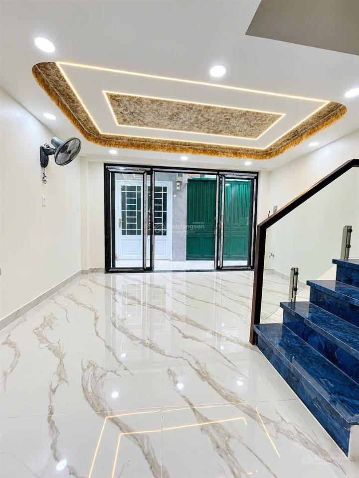 #quận4, cách mt phố ẩm thực vĩnh khánh 20m. 5 tầng, 21m. 5 tỷ 500tr tl