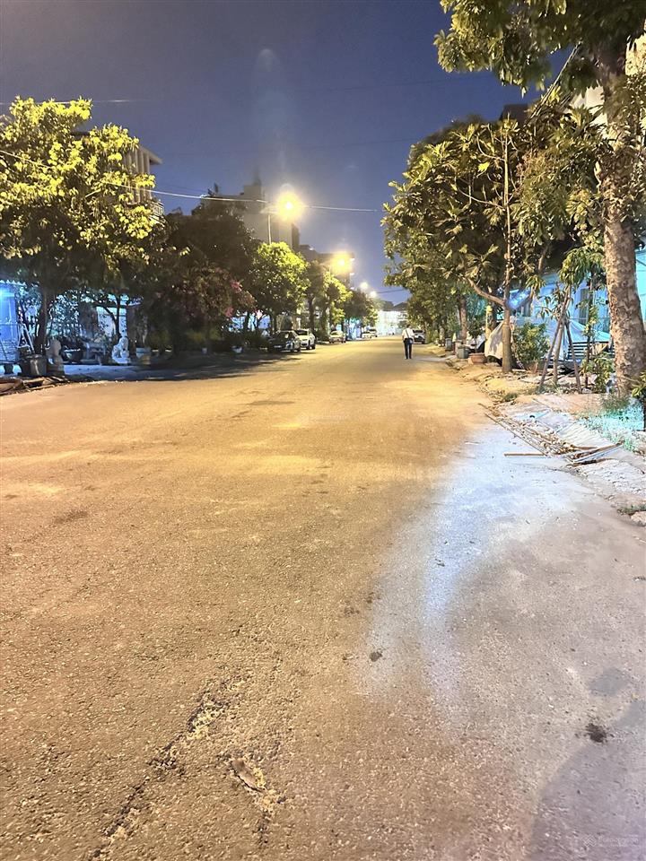 Bán đất tại lê văn thứ, 18,3 tỷ, 140m2 bao đẹp chỉ với