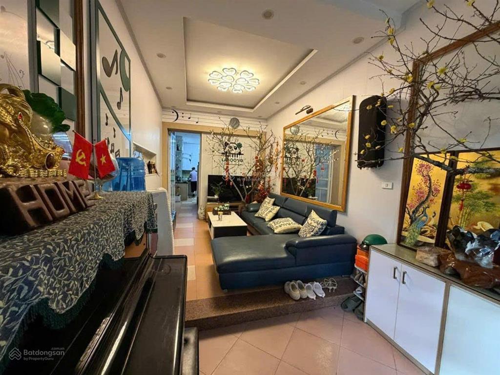 Nhà cực đẹpphân lô quân độingõ thông sát phốtrường chinh tx40m 16,8 tỷ