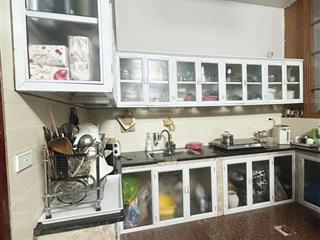 Lô góc mp ô tô tránh thoải mái, quá đẹp phố cự lộc 50m 25 tỷ.