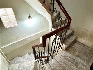 Nhà đẹp đường láng đống đangõ ba gác thông tứ phía sổ hoa hậu 39m2 11.5 tỷ