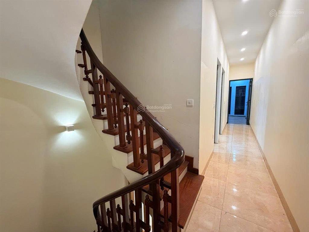 2 mặt thoáng ngõ ô tô mt 6,2m kd tốt, phố vũ tông phan 66m chỉ 13.8 tỷ