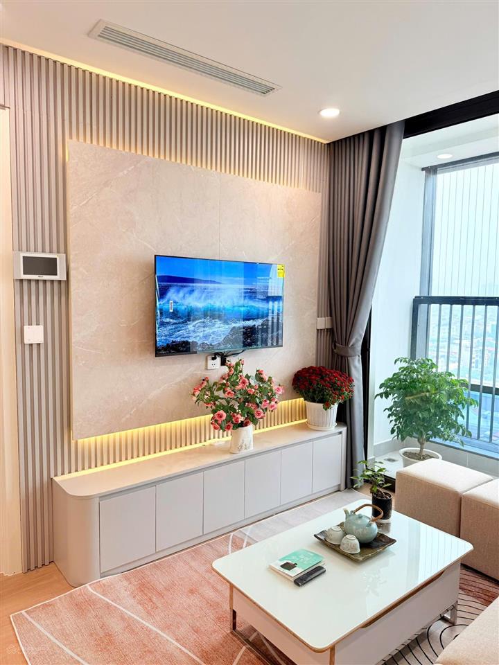 Chính chủ cắt lỗ cực sốc căn cc mới bàn giao ngã tư sở 65m giá 6,98 tỷ