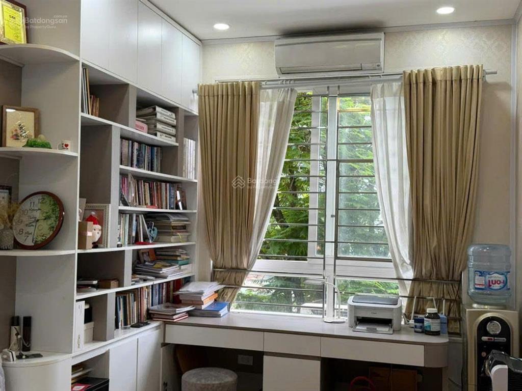 Nhà cực đẹp phân lô quân đội ngõ thông sát phố trường chinh tx 40m 16,8 tỷ