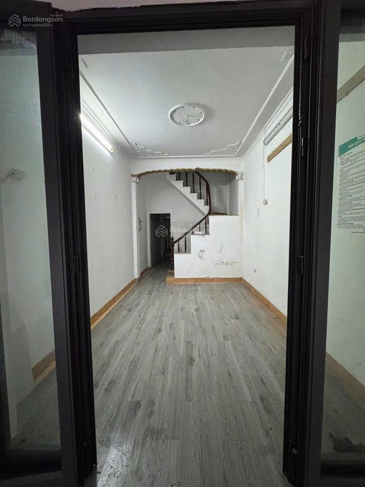 Bán căn hiếm hoàng văn thái ô tô tránh kinh doanh 70m giá 22,5 tỷ