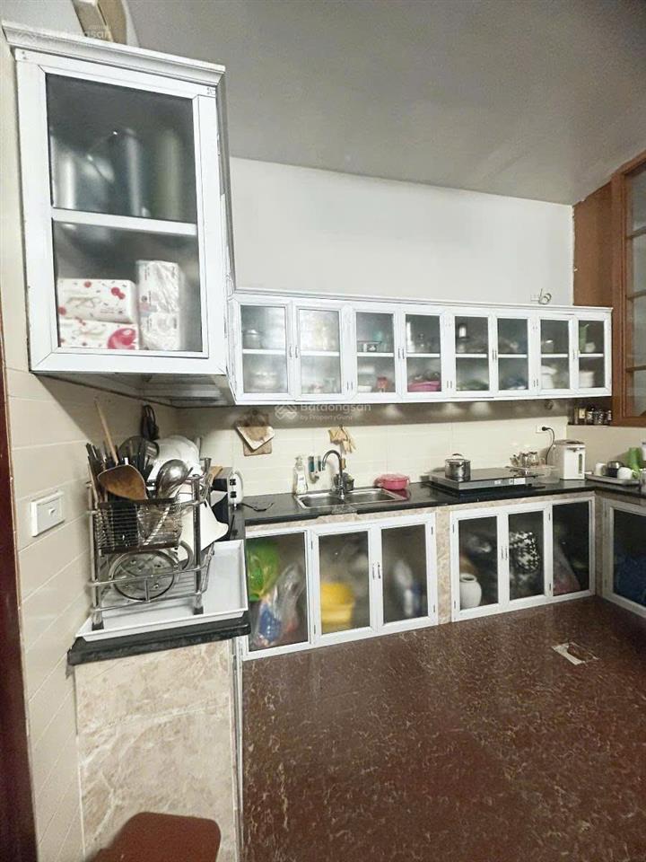 Lô góc mp ô tô tránh thoải mái, quá đẹp phố cự lộc 50m 25 tỷ.