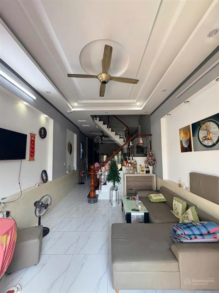 Bán nhà có thể kinh doanh tại nguyễn công trứ, đông hòa, dĩ an.  0966 569 *** trường