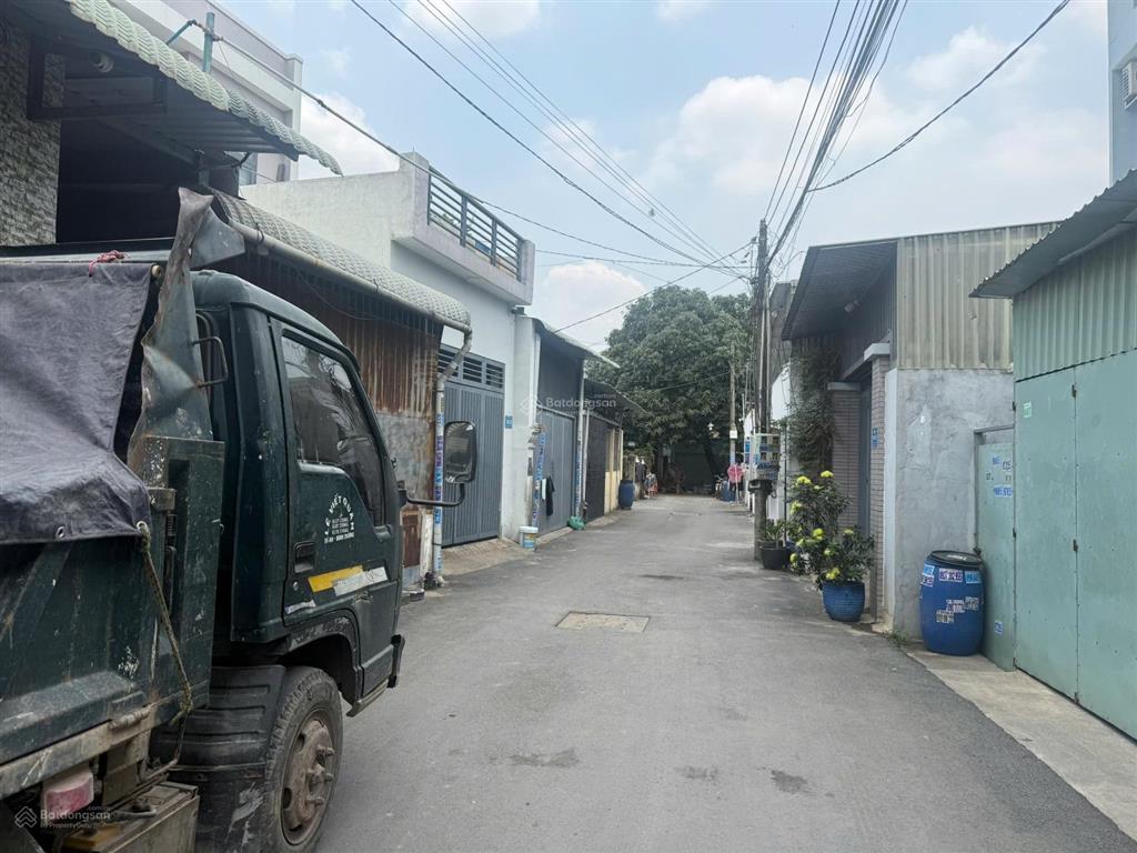 Bán cặp đất 10x26,3m tặng dãy trọ thu nhập 18tr ngay chợ dĩ an