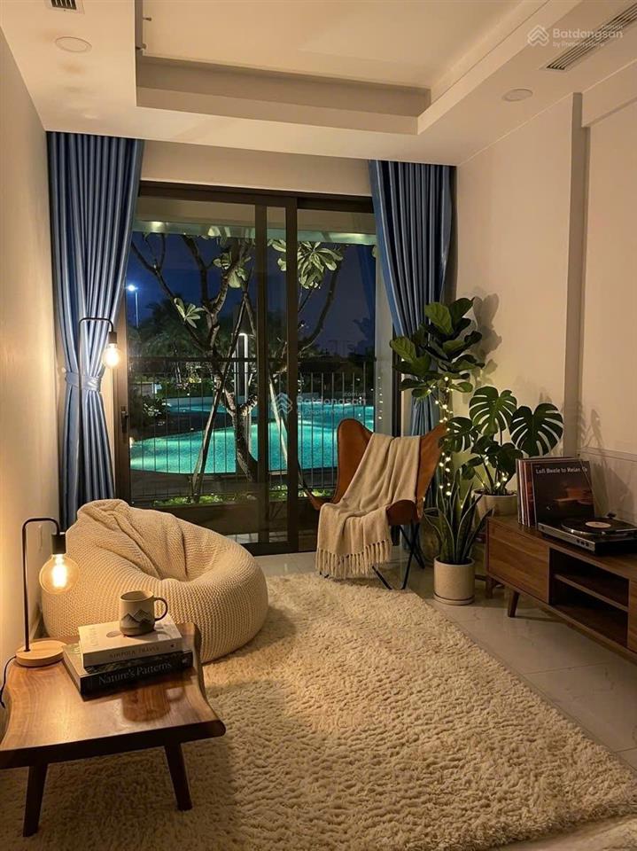 Hiếm của hiếm  căn hộ view trực diện hồ bơi vô cực phong cách resort!
