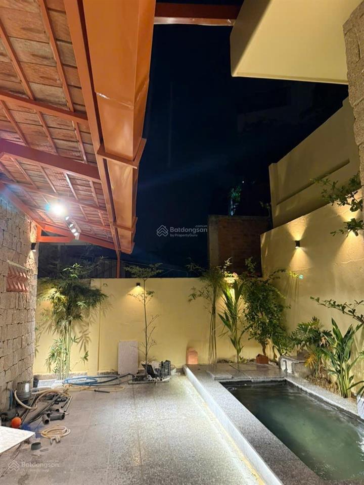 Cho thuê villa hồ bơi + sân vườn khu ba làng  bắc nha trang thích hợp nghỉ dưỡng lâu dài