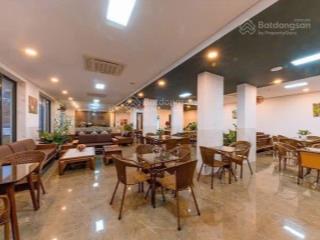 Cho thuê tòa khách sạn lô góc 40 phòng sát đường vành đai & dự án sun group nha trang