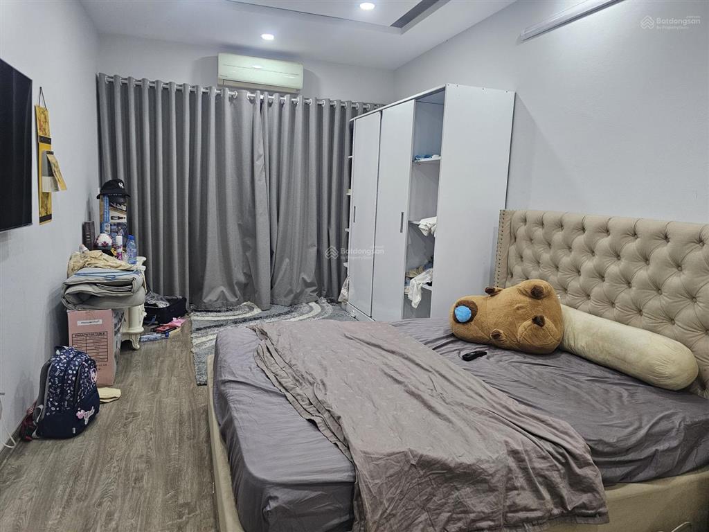 Cần bán nhà phố đội cấn 6 tầng thang máy, gara oto, thoáng trước sau dt 70m2 xây 6 tầng