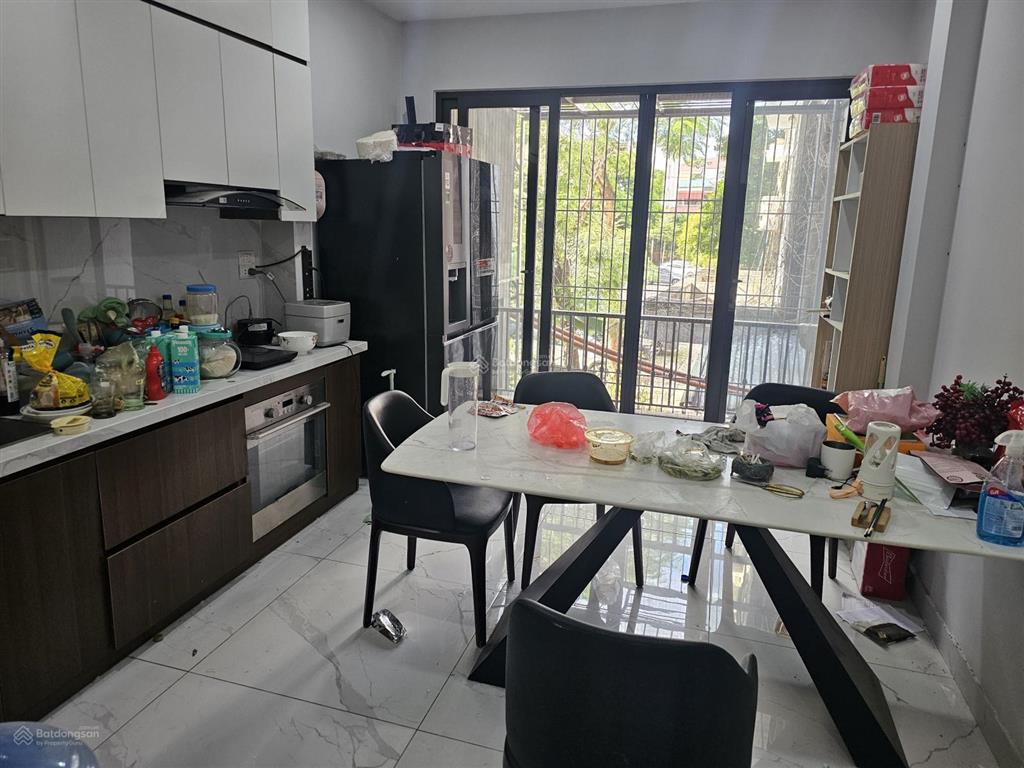 Cần bán nhà phố đội cấn 6 tầng thang máy, gara oto, thoáng trước sau dt 70m2 xây 6 tầng