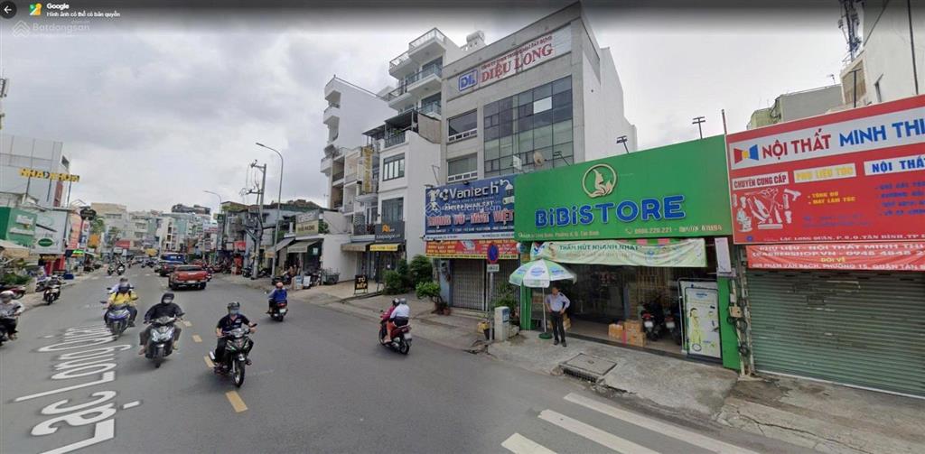 Bán nhà mt lạc long quân, tân bình ngang 6,2 m, nở hậu 7,1m  vị trí kinh doanh sầm uất. hàng hiếm