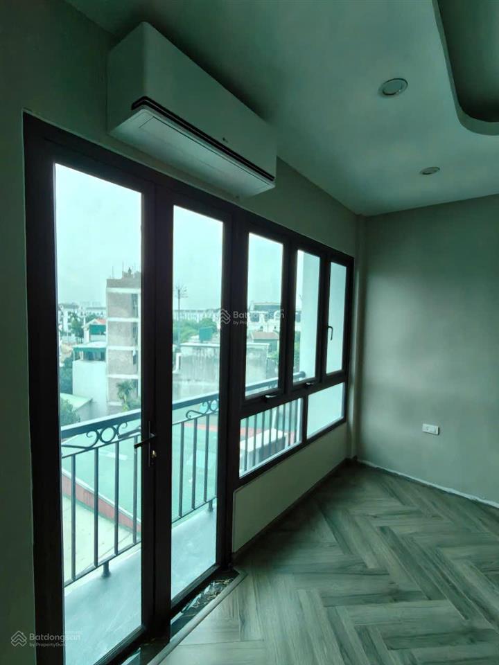 Bán nhà ngõ 191 phố thạch bàn khu tái định cư him lam. nhà mới 6t thang máy ô tô ngủ trong nhà.