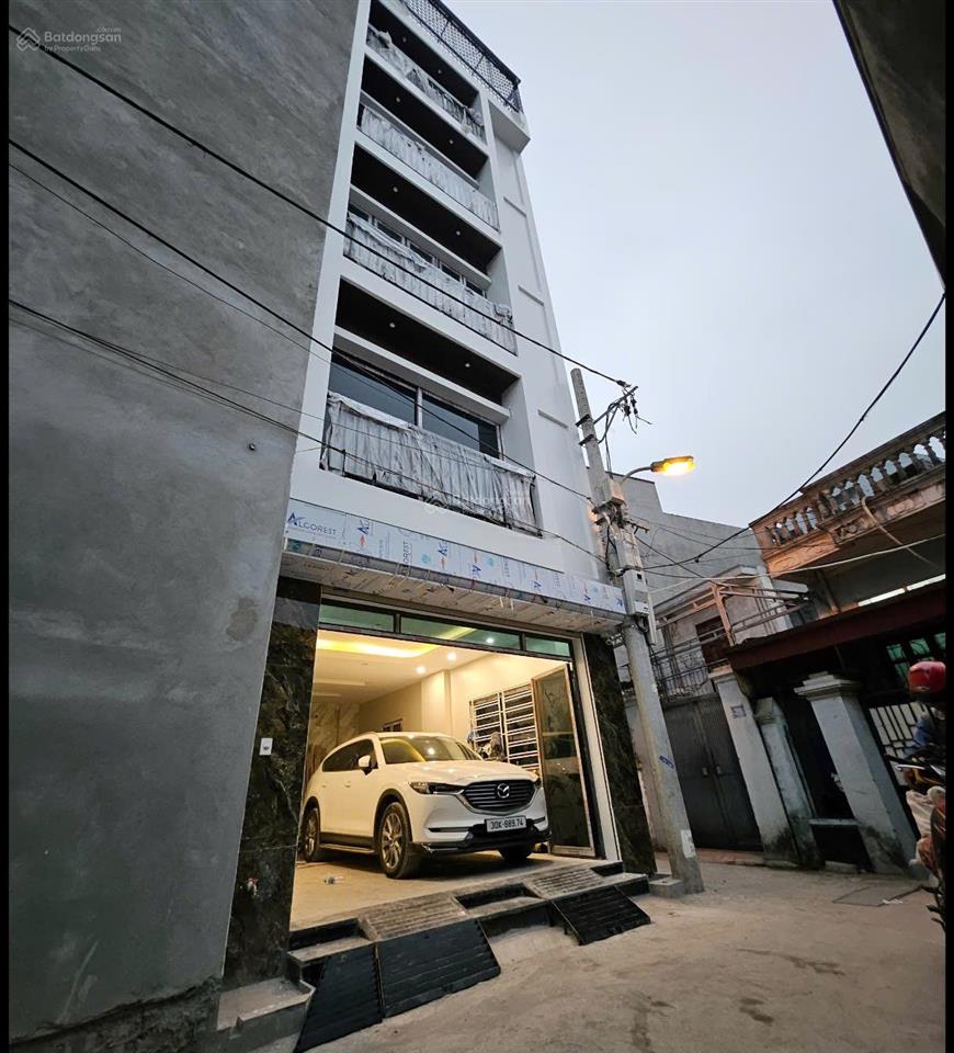 Bán nhà ngõ 191 phố thạch bàn khu tái định cư him lam. nhà mới 6t thang máy ô tô ngủ trong nhà.