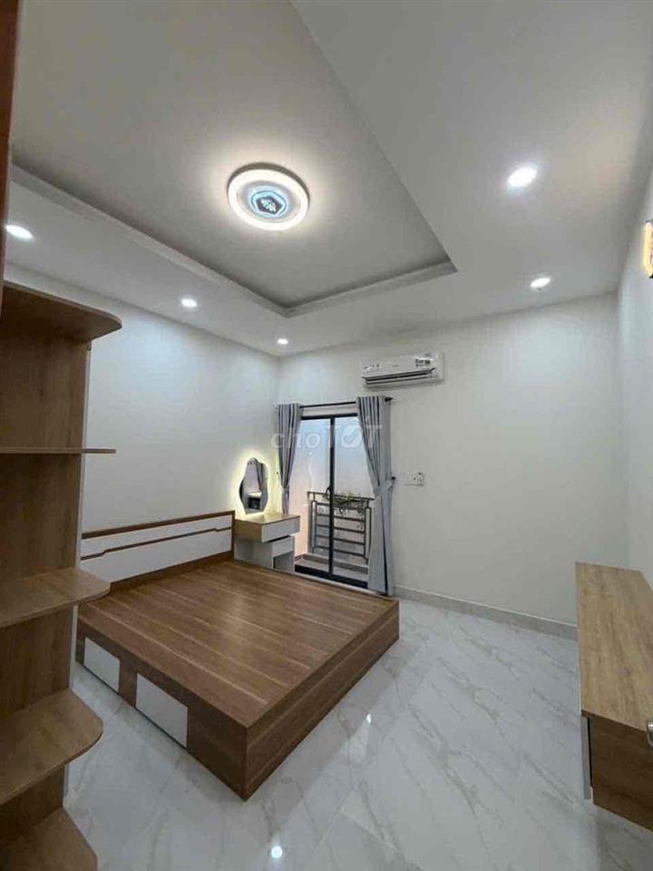 Cho thuê căn Góc Biệt Thự Vườn Kiến Á 3 lầu full nội thất giá rẻ 27Tr