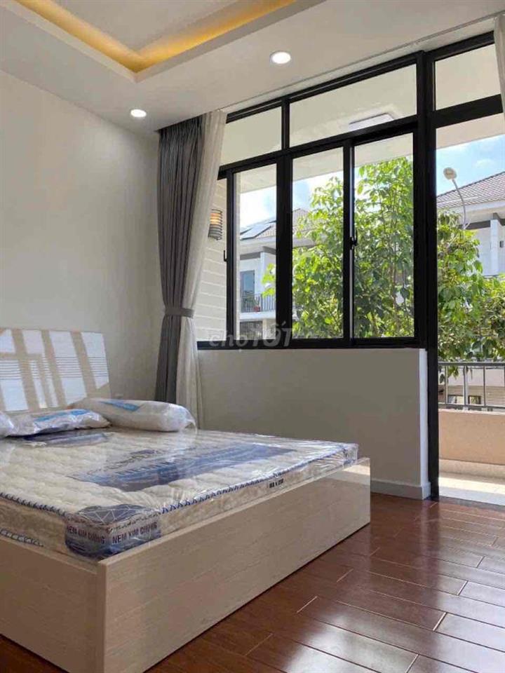 Cho thuê căn Góc Biệt Thự Vườn Kiến Á 3 lầu full nội thất giá rẻ 27Tr
