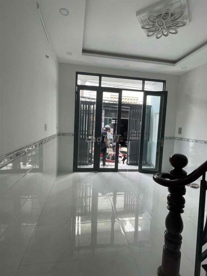 Chỉ 4,75 TỶ CÓ NHÀ QUẬN 7 – HẺM Ô TÔ 5M, 2 TẦNG BTCT, SỔ HỒNG RIÊNG