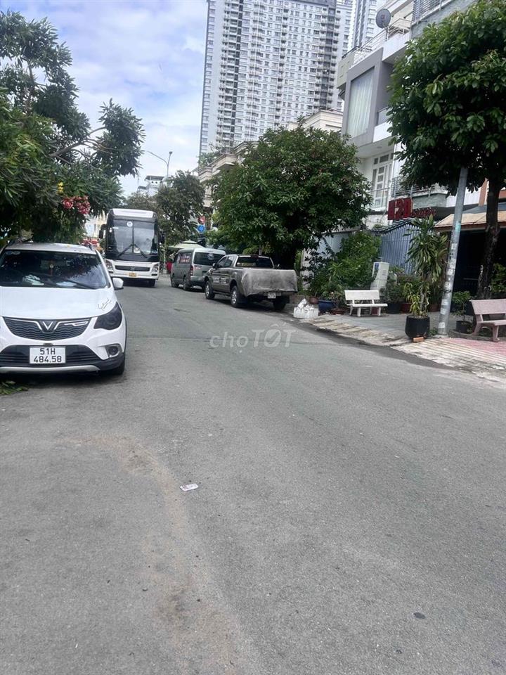 Cho Thuê Mặt Bằng KDC Him Lam Quận 7 – Trống Suốt – Gía 12 triệu