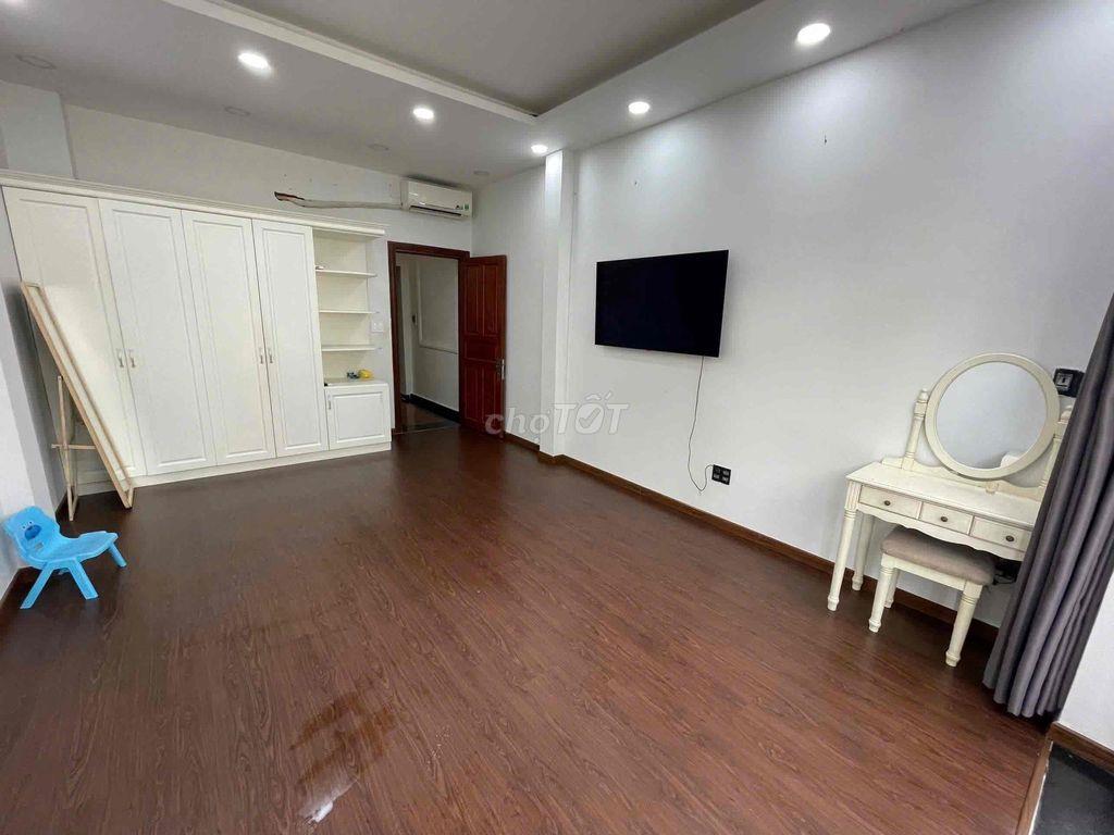 Cho thuê nhà ngay hẻm xe hơi 502 HTP gần PMH full nội thât | DT 4-15