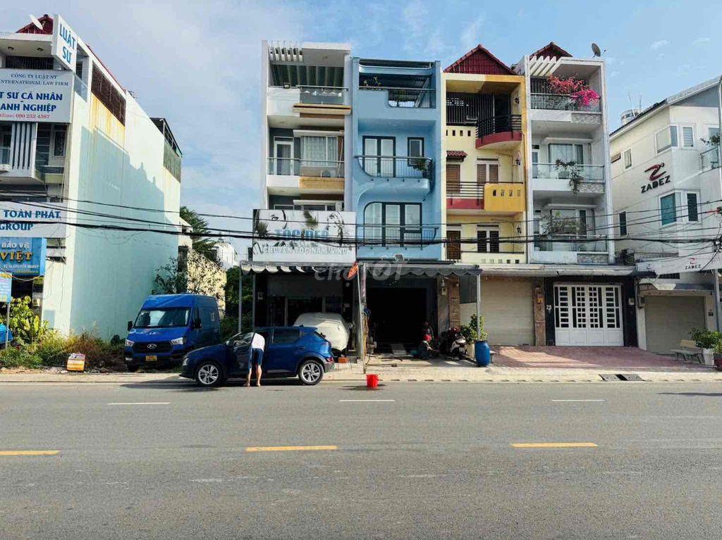 🔥 30 TRIỆU THUÊ NGUYÊN CĂN MẶT TIỀN ĐƯỜNG 24M Q7 – 4 TẦNG, GARA Ô