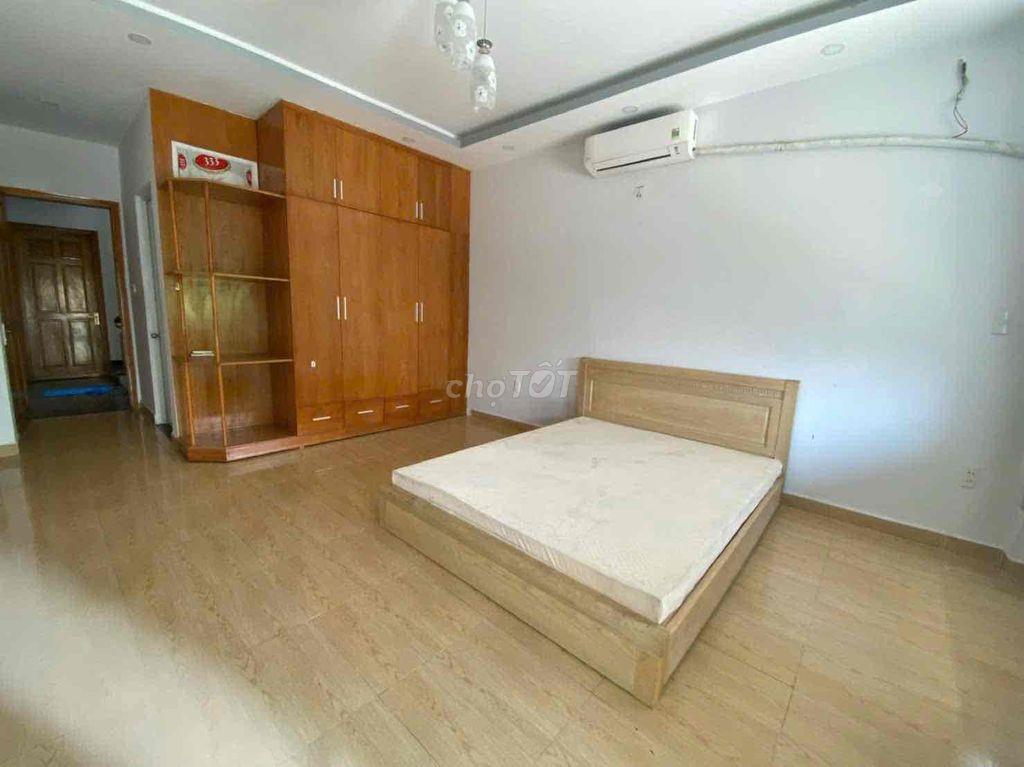 🔥 30 TRIỆU THUÊ NGUYÊN CĂN MẶT TIỀN ĐƯỜNG 24M Q7 – 4 TẦNG, GARA Ô
