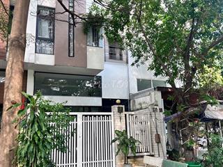 Cho thuê nhà Nguyên Căn Khu Phú Mỹ Vạn Phát Hưng DT 6-20. 3 lầu ful NT