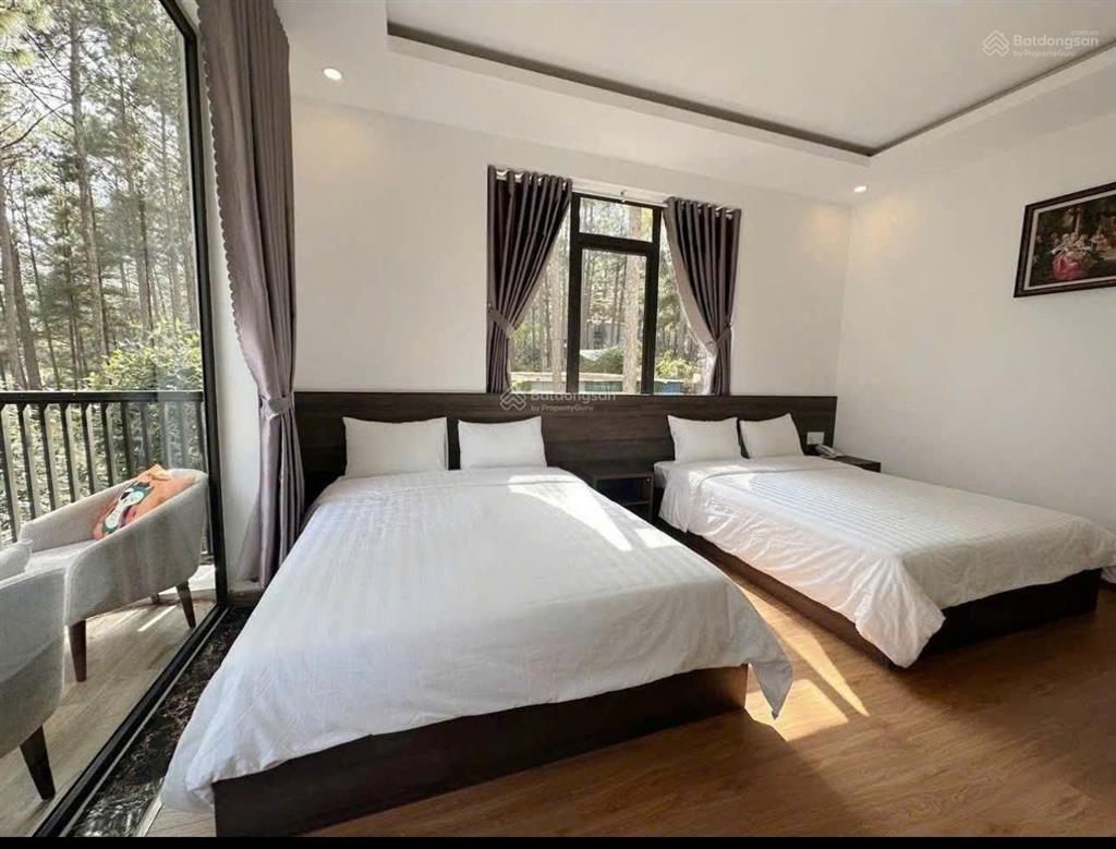 Cho thuê khách sạn 3 sao, 36 phòng, đầy pccc, view rừng thông