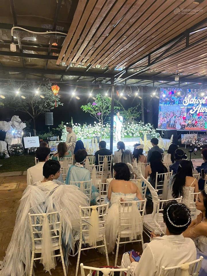 Cho thuê khách sạn 3 sao, 36 phòng, đầy pccc, view rừng thông