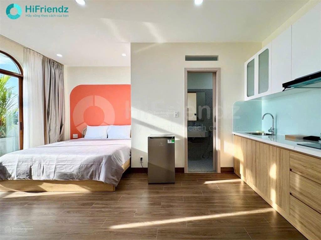 Cho thuê chung cư mini 40m2 ban công, thang máy, gần sân bay, quận 3, 10, trường sa, bình thạnh