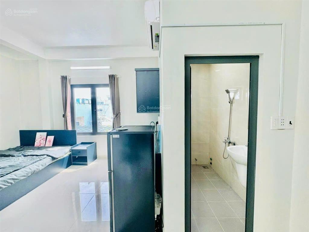 Phòng trọ full nội thất, cửa sổ trời tại bình thạnh, gần phú nhuận, q1, q3, mới khai trương
